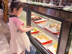 -梅园国际大酒店·自助餐厅(光明港店)