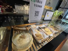-野鸽子咖啡(航空路店)