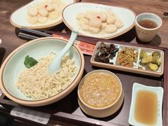 -老新隆牛肉锅贴(新街口店)
