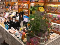 -西西弗书店&矢量咖啡(凯德晶萃广场店)