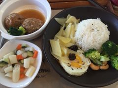 -海盗虾饭·剥好的小龙虾饭(SOHO尚都店)