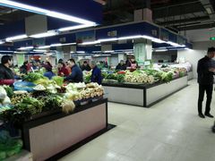 -兰陵农贸市场(新世界花苑店)