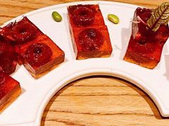 -山楂树融合菜餐厅