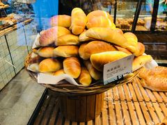 海盐面包-Dough&Joe团憩(瑞虹天地月亮湾店)