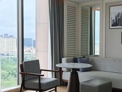 -上海浦东滨江喜来登酒店