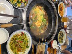 -刘淑芬·活鱼铁锅炖(北京首店)