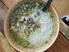 -正宗李家土鸡米线店