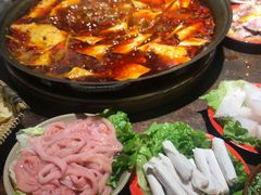 -四小区火锅·巷子里的重庆火锅(花照壁店)