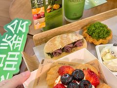 -奈雪的茶(亨特国际广场店)