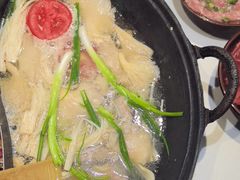 -卤校长老火锅(杨家坪直营店)