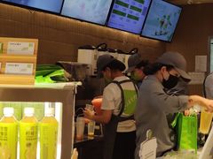 -奈雪的茶(湖滨银泰in77C区PRO店)