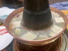 -额尔敦传统涮.冰煮羊火锅(乌兰察布体育场店)