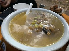 银杏炖鸡-腾冲国萍农家乐
