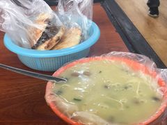 -老西关黄老太牛肉烧饼
