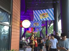 -上海滴水湖皇冠假日酒店