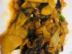 -那家老院子东北菜·饺子·小鸡炖蘑菇(艳华街店)