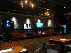大堂-渝是乎酸菜鱼(龙旗购物中心店)