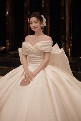 -艾米丽婚纱礼服