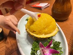 版纳波萝饭-老滇山寨•云南特色菜•地方菜•民族风情歌舞表演(金碧店)