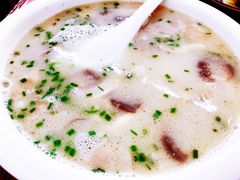 -胡子饮食店