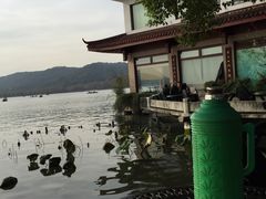 -湖畔居茶楼(湖滨店)