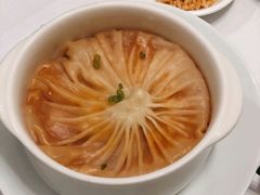 鲜蟹肉龙虾汤包-北京厨房(西安SKP店)