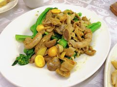 菜心炒鸡杂-醉贤居