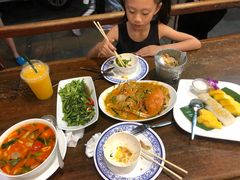 -Dang restaurant (patong phuket)