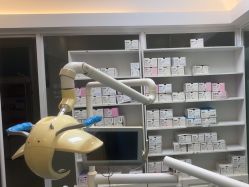 -瑞丽口腔·美学矫正中心