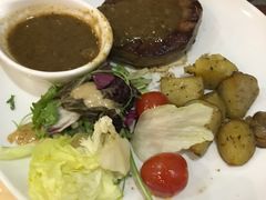 -斗牛士牛排餐厅(嘉里汇店)