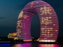 -湖州太湖旅游度假区-月亮广场