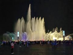 -东港音乐喷泉广场