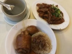 -阿水狮猪脚大王(台中公园店)