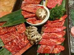 -炼火烤肉店