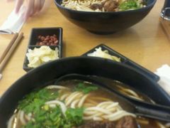 -三千粉牛肉米粉(来客茂店)