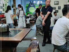 大堂-重庆故事姊妹老火锅(财经学院店)