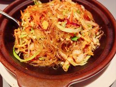 温州海鲜炒粉丝-桂满陇·手作小笼包&江南叫花鸡(中山公园店)