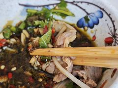 -毛辣果·贵州红酸汤牛肉火锅(西单店)
