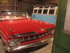 -席娜卡琳火车铁道夜市