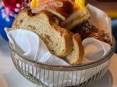 -AZUR聚(香格里拉饭店)