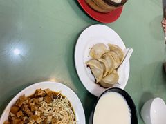 -白玉兰小吃(新村路店)