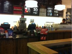 星巴克(沙面店)-星巴克臻选(广州沙面店)