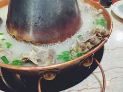 羊蝎子白汤-香满锅老北京羊蝎子火锅·家常菜(新街口店)