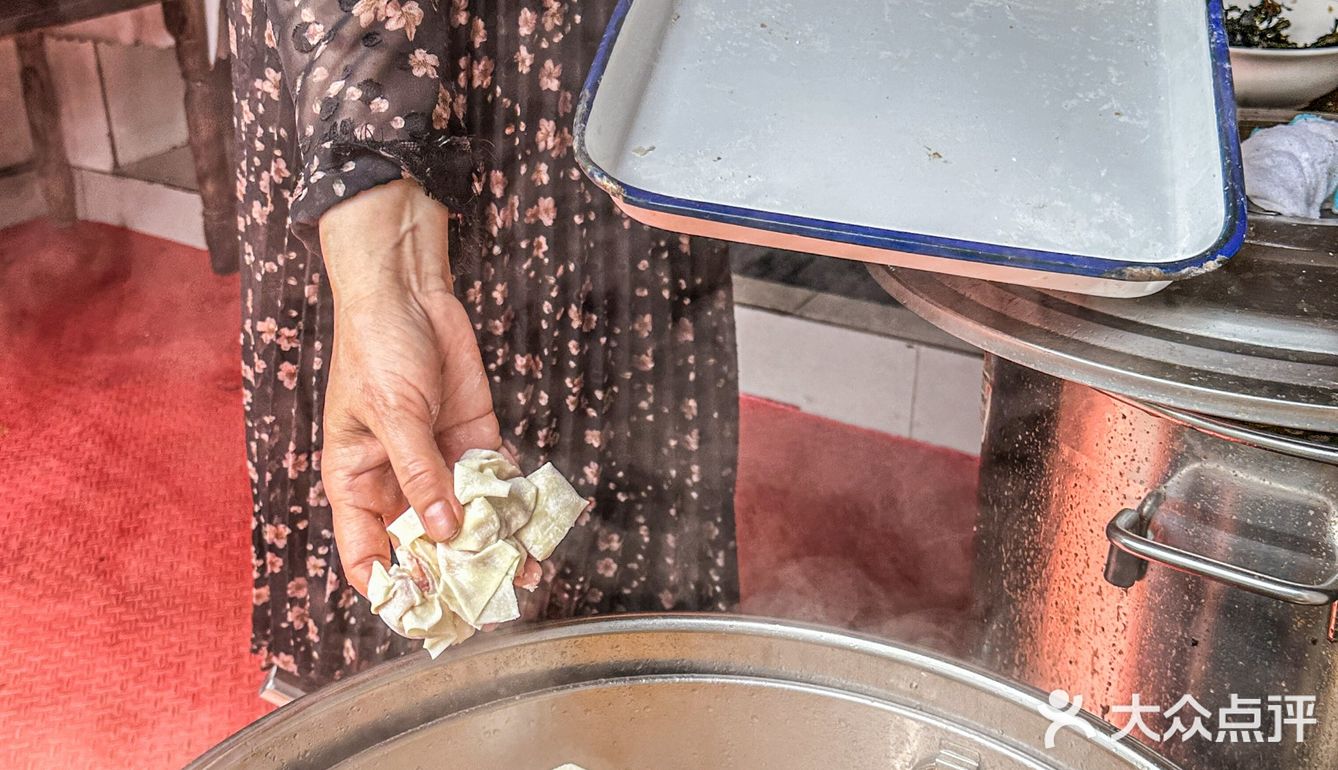 近期在武汉吃过最好吃的原汤水饺馆!