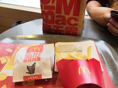 -麦当劳(容桂客运站得来速店)