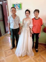 -MUSE缪斯婚纱礼服馆(黄陂广场店)