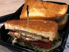 -The Habit Burger Grill 哈比特汉堡(复兴soho店)
