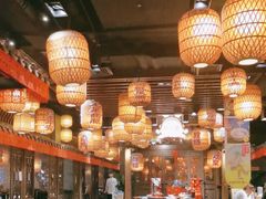 -中山公园-龙之梦停车场