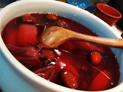 山楂雪梨水果茶-吃饭皇帝大土家民族菜(正大广场店)