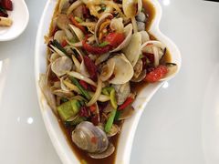 -覃记海鲜美食餐厅